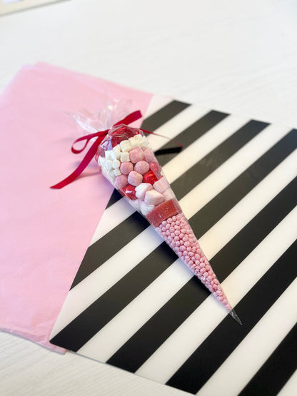 Cute Pink Sweet Cone - Birthday Sweet Cones - Sweet Treats - Pink Sweet Treats - Pink Sweet Favours - Birthday Sweet Cones - Galentines