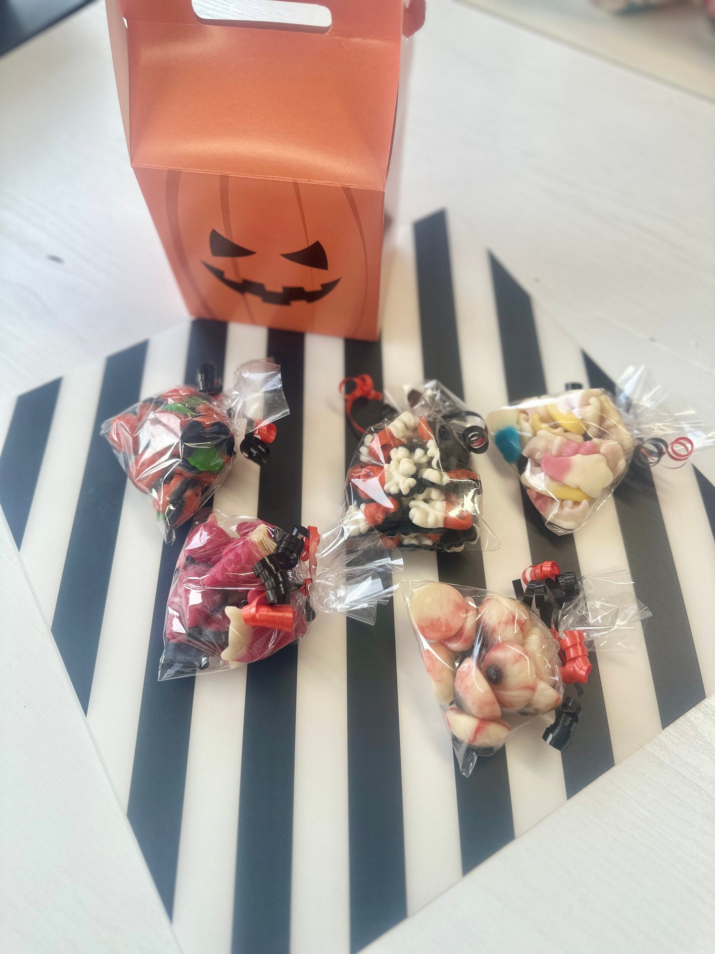 Halloween Gift Box - Halloween Jelly Set - Halloween Sweet - Spooky Treats - Spooky Gifts - Halloween Sweets - Halloween Treats - Spooky