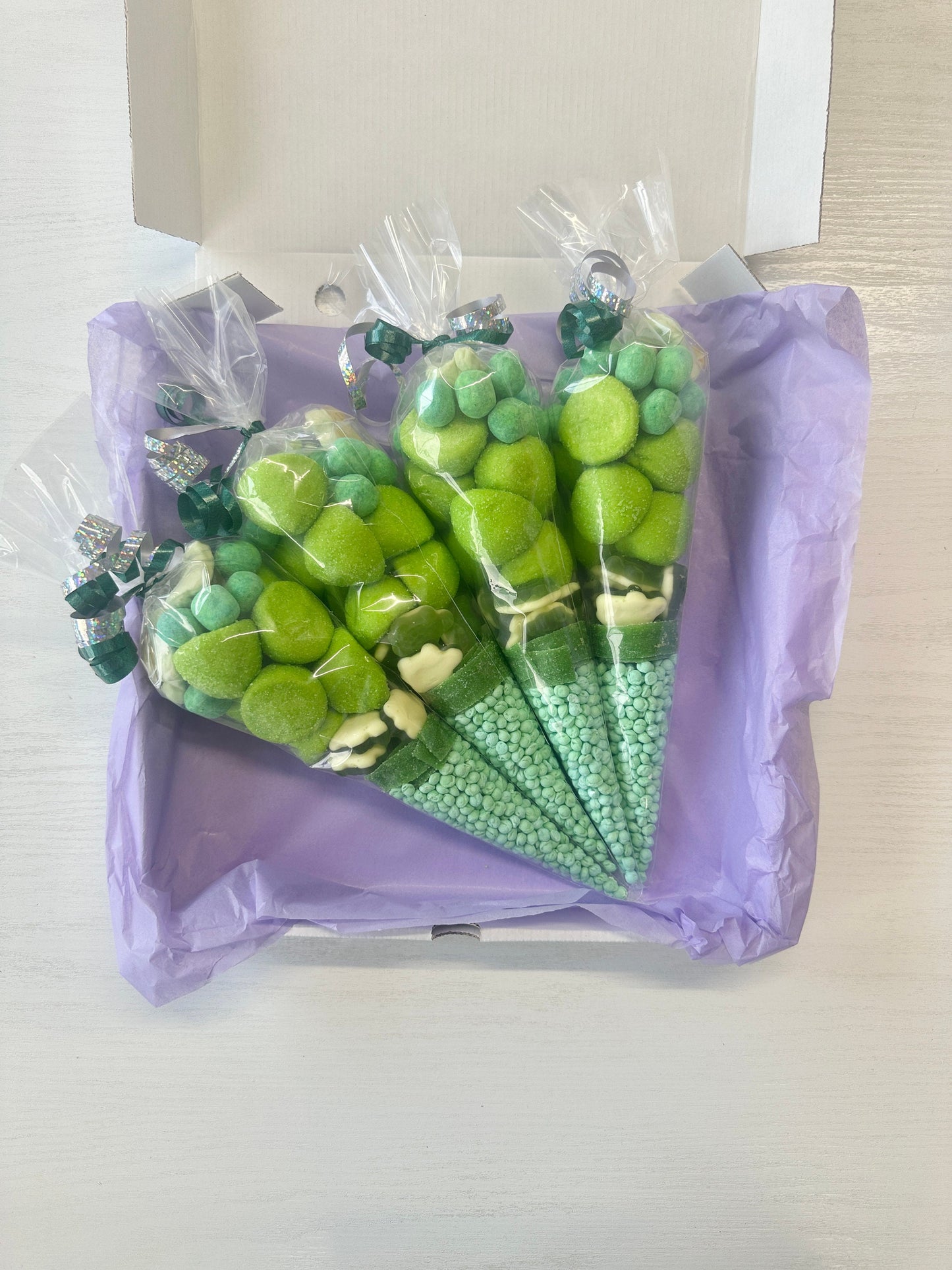 Green Sweet Cones - Party Favours - Birthday Sweets - Birthday Sweet Cones - Green Party Decor - Party Supplies - Party Bags - Party Sweets