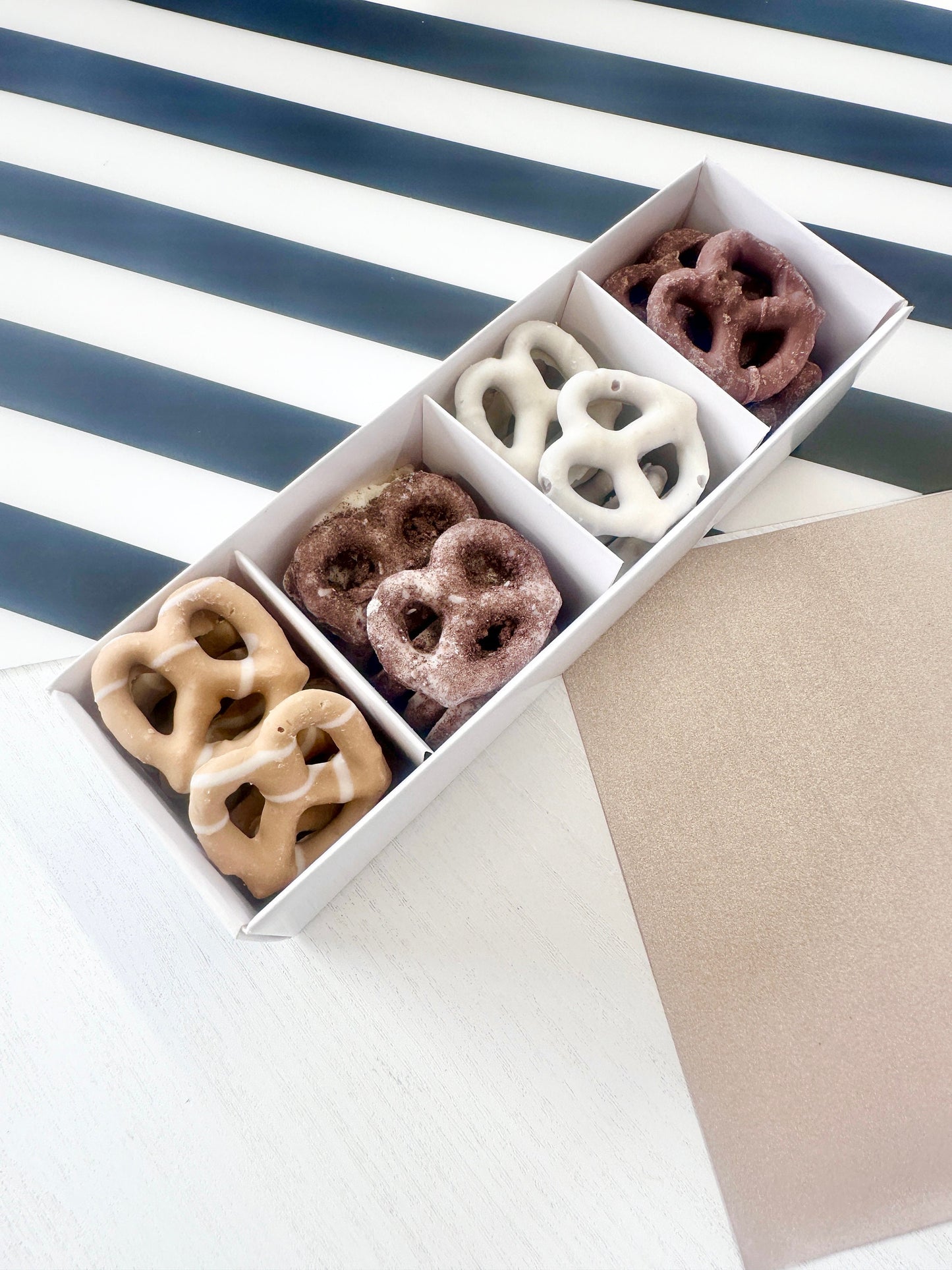 Pretzel box - Mixed Pretzel Box - Loaded Pretzels - Coated Pretzel Box - Pretzel Lovers - Flipz Pretzels - Hershey Pretzels - Choc Pretzels