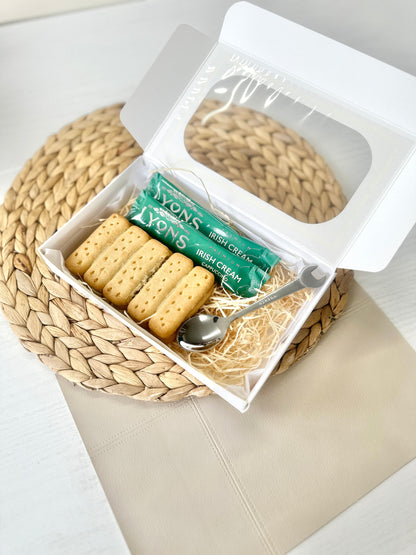 Biscuit Treat Box - Dad Treats - Mum Gifts - Gifts for All - Coffee & Biscuit Box - Treat Box - Biscuit Treats - Housewarming Gift - Biscuit