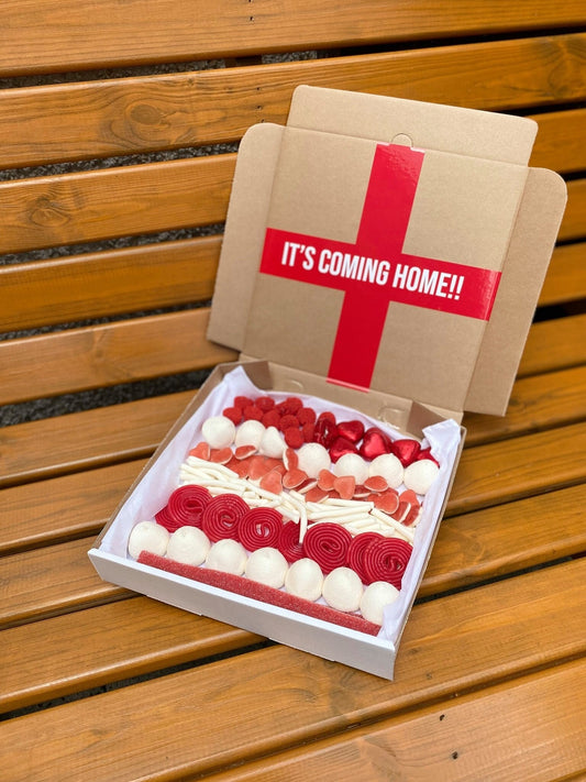 England Sweet Box - Football Sweet Box - Red & White Sweet Box - Pick n Mix Sweets - Sharing Box - Football Treats - Sports Sweet Box.