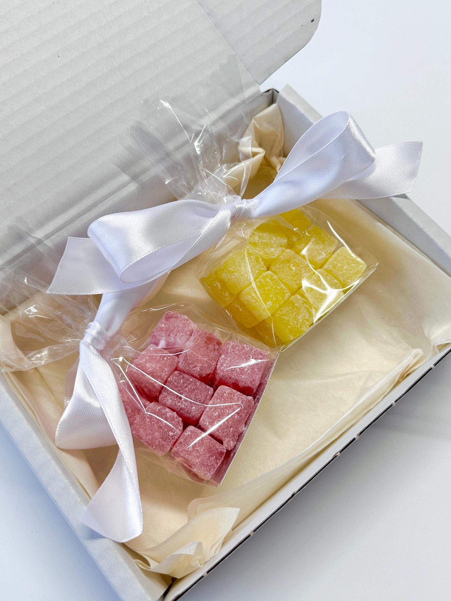 Retro Sweet box - Retro Sweets - Kola Cubes - Pineapple Cubes - Gifting Box - Birthday Gifts - Retro Gifts - Retro Treats - Halal and Vegan